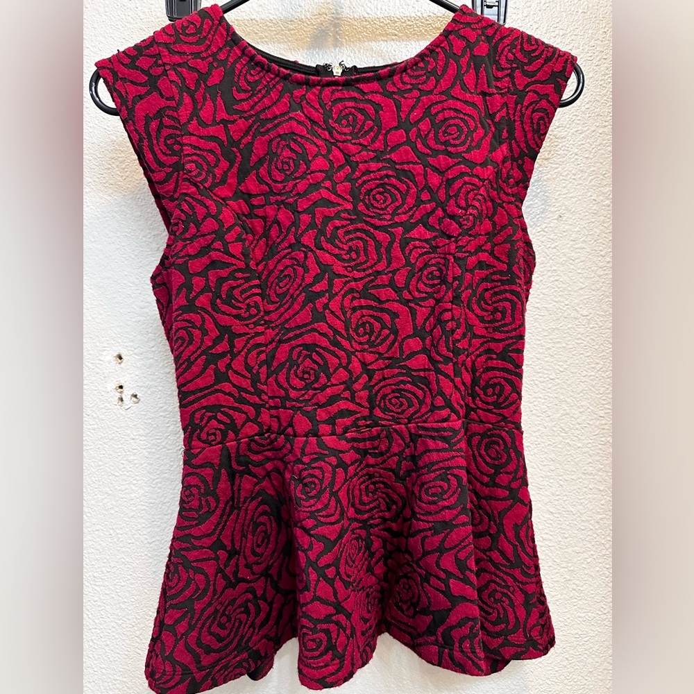 Forever 21 Red Rose Peplum Top